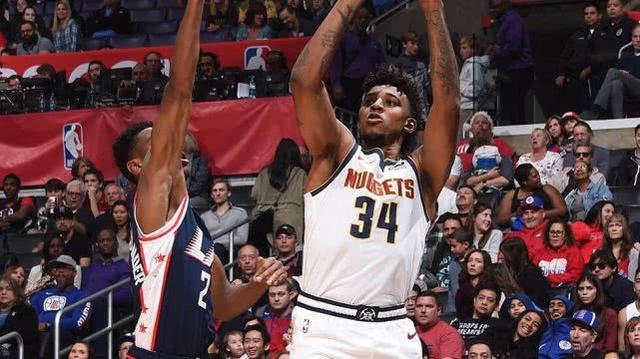 健康的蓝军队长 边后卫改踢后腰那就是真强 身价暴涨1500万欧（满血归来的蓝军队长转型后腰实力尽显，身价飙升1500万欧）