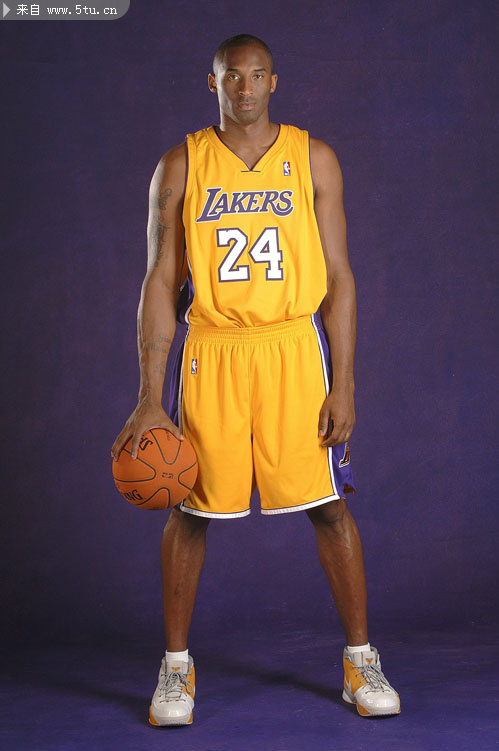 凯尔特人压哨绝杀全场沸腾（凯尔特人读秒绝杀引爆全场）