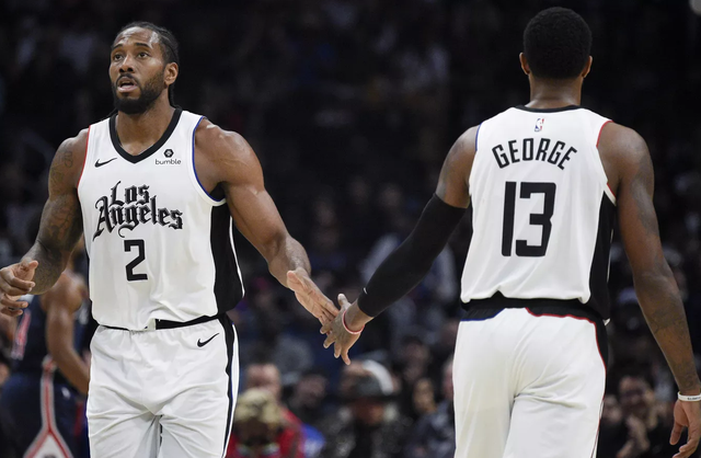 米体：罗马正式就齐尔克泽谈判，曼联要3500万欧强制买断条款（米体：罗马与齐尔克泽开启正式谈判，曼联拟设3500万欧强制买断条款）