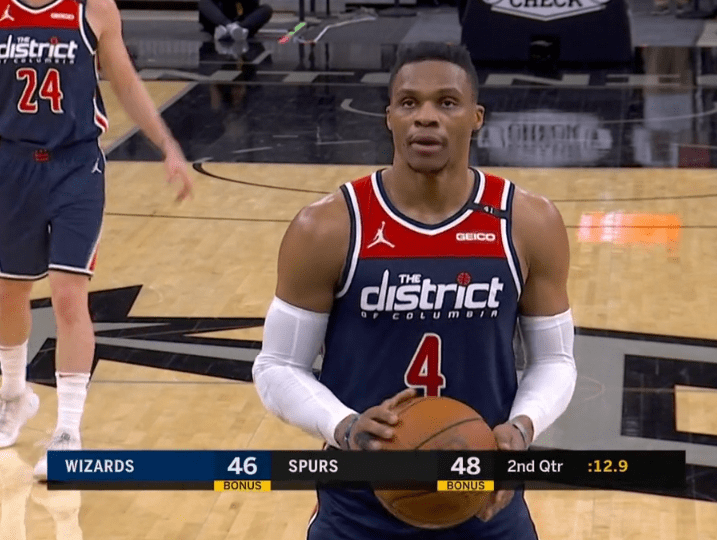 鲲城祝贺英博U21冲乙：期待小将们在中乙书写更多精彩篇章（鲲城恭贺英博U21升入中乙：期待小将们再创精彩篇章）