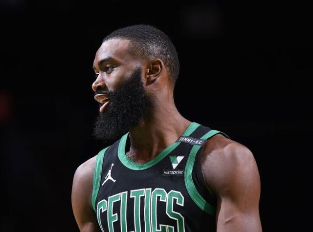 NBA焦点战：勇士主场逆转掘金,（NBA重头戏：勇士主场逆袭掘金）